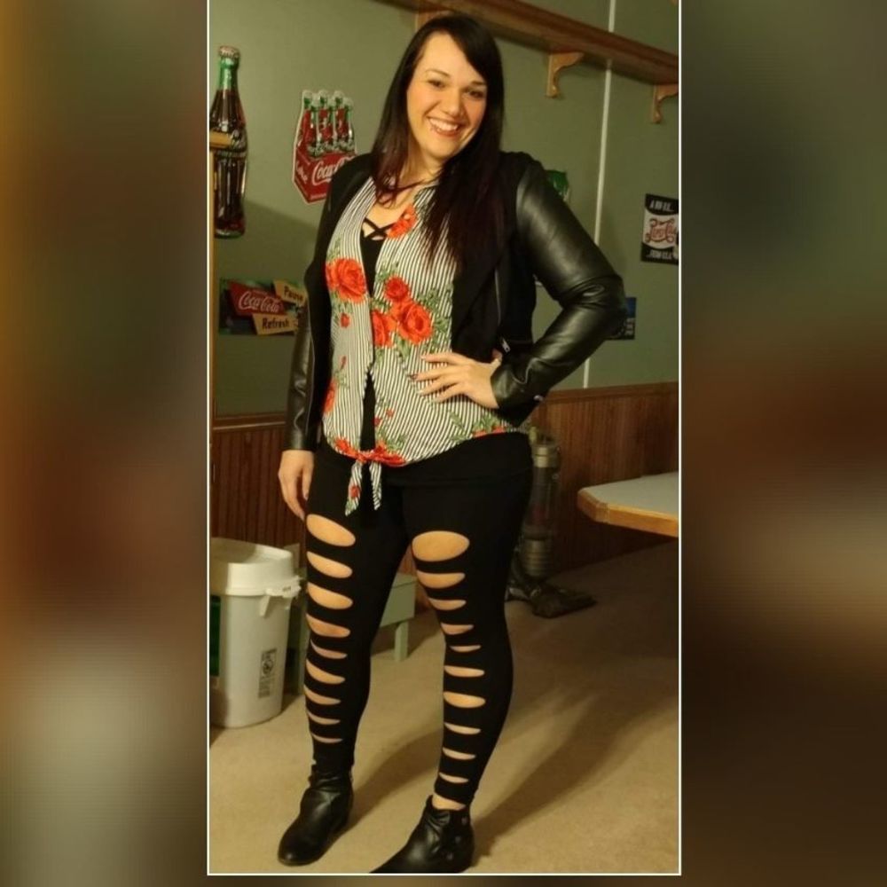 Meet your Posher, Crystal